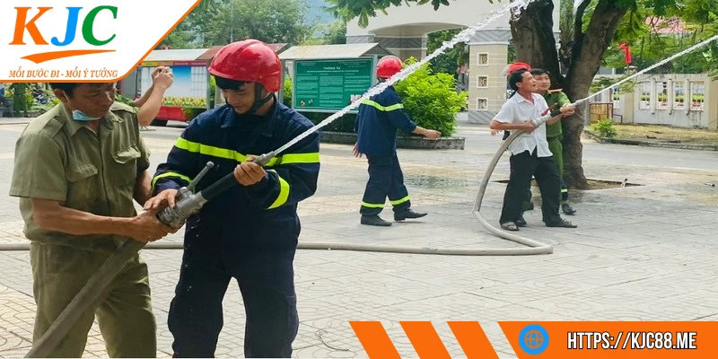 Phòng cháy chữa cháy cùng KJC